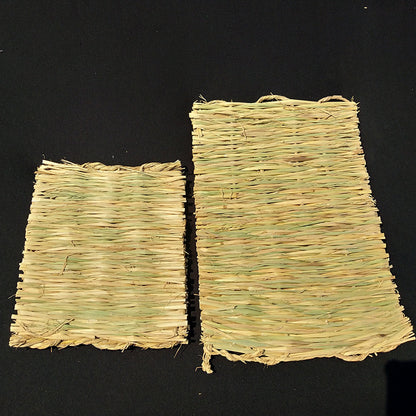 Natural Straw Mat for Pets - Hand-Woven Bedding Pad